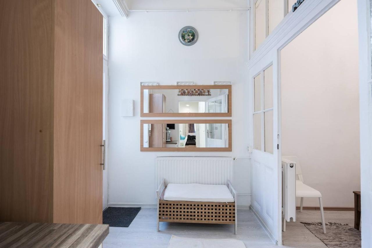Cosy And Central Apartment With 4 Bedrooms And A/C Budapeszt Zewnętrze zdjęcie