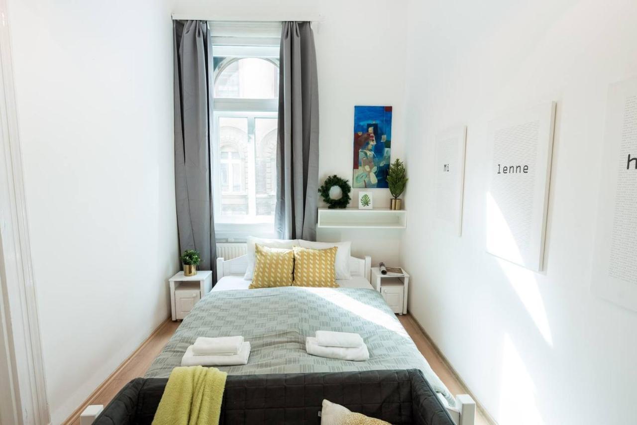 Cosy And Central Apartment With 4 Bedrooms And A/C Budapeszt Zewnętrze zdjęcie