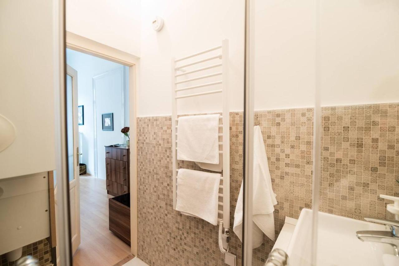 Cosy And Central Apartment With 4 Bedrooms And A/C Budapeszt Zewnętrze zdjęcie